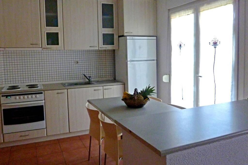 Havikee, private beach villa! Ormos Panagias Exteriör bild