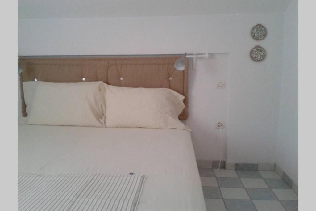 Havikee, private beach villa! Ormos Panagias Exteriör bild